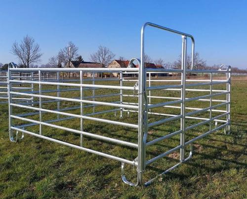 Panelbox "Classic XL" für Pferde und Ponys 3,6m x 3,6m