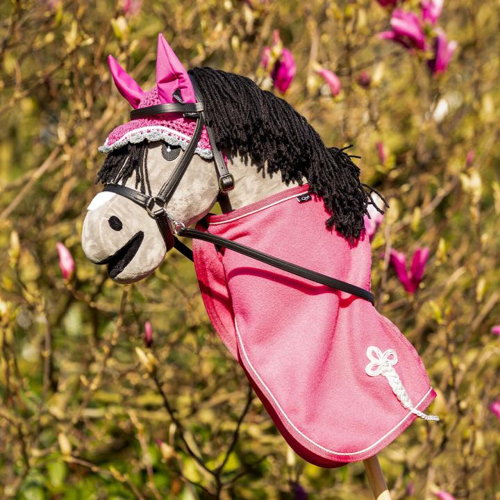 QHP Hobby Horse Set - Fleecedecke, Ohrhaube & Halfterset