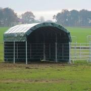 großes Panelzelt, 6,00 x 3,60 x 3,20 m (L x B x H), Weidezelt